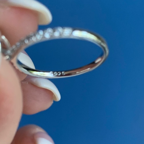 #119 Absolutely perfect 1.5 cttw halo Moissanite ring!!! - Picture 5 of 6